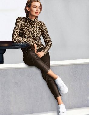 Пуловер с леопардовым принтом